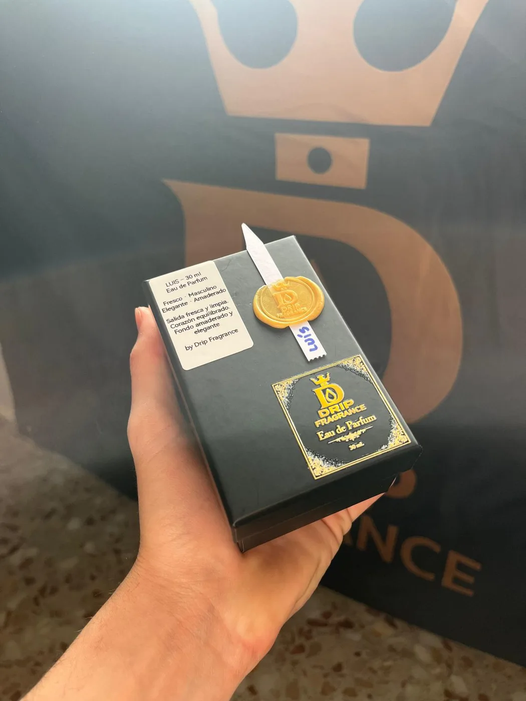 Drip Fragrance — Botella perfume WhatsApp